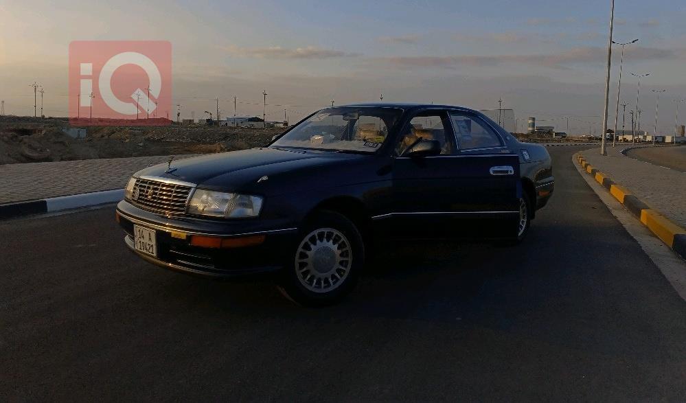 تويوتا كراون